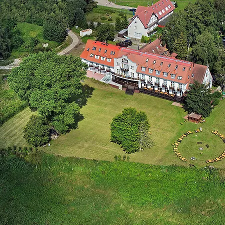 ホテル Mona Lisa Wellness &