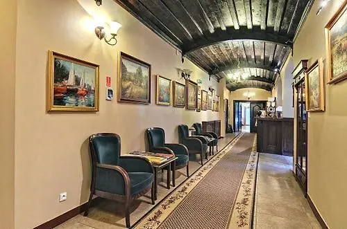 Hotel Mona Lisa Wellness & 3*