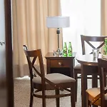 Mona Lisa Wellness & Hotel 3*