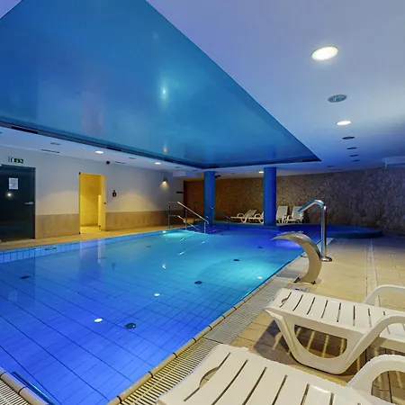 Mona Lisa Wellness & Отель 3*