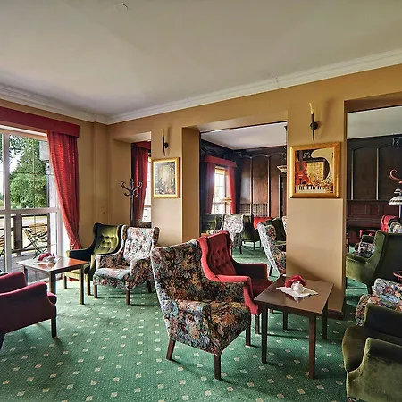 Mona Lisa Wellness & Отель 3*