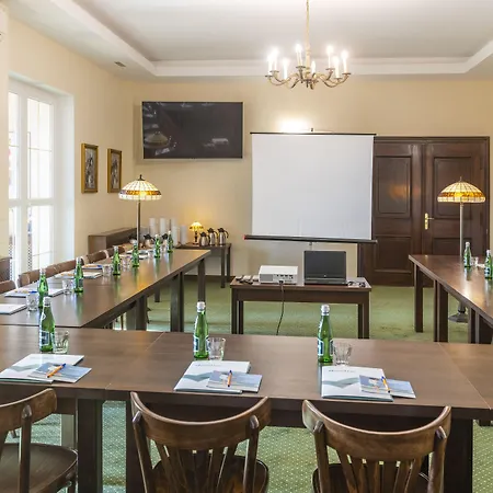 Mona Lisa Wellness&spa Hotel 3*