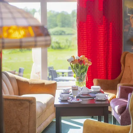 Mona Lisa Wellness & 酒店 3*