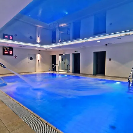 Mona Lisa Wellness & Отель 3*