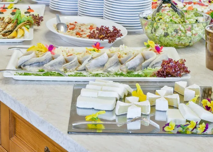 Otel Mona Lisa Wellness & 3*